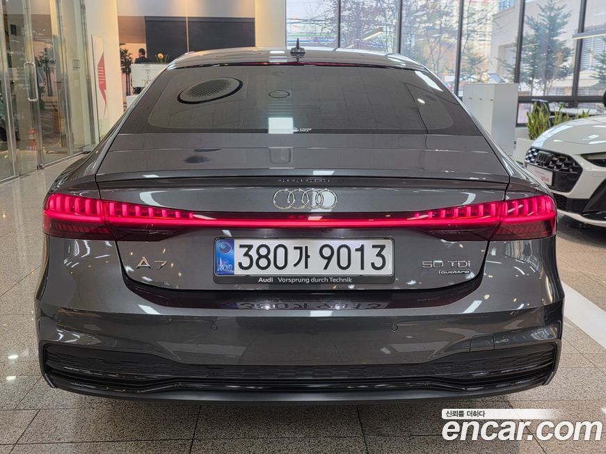 Audi A7 2023