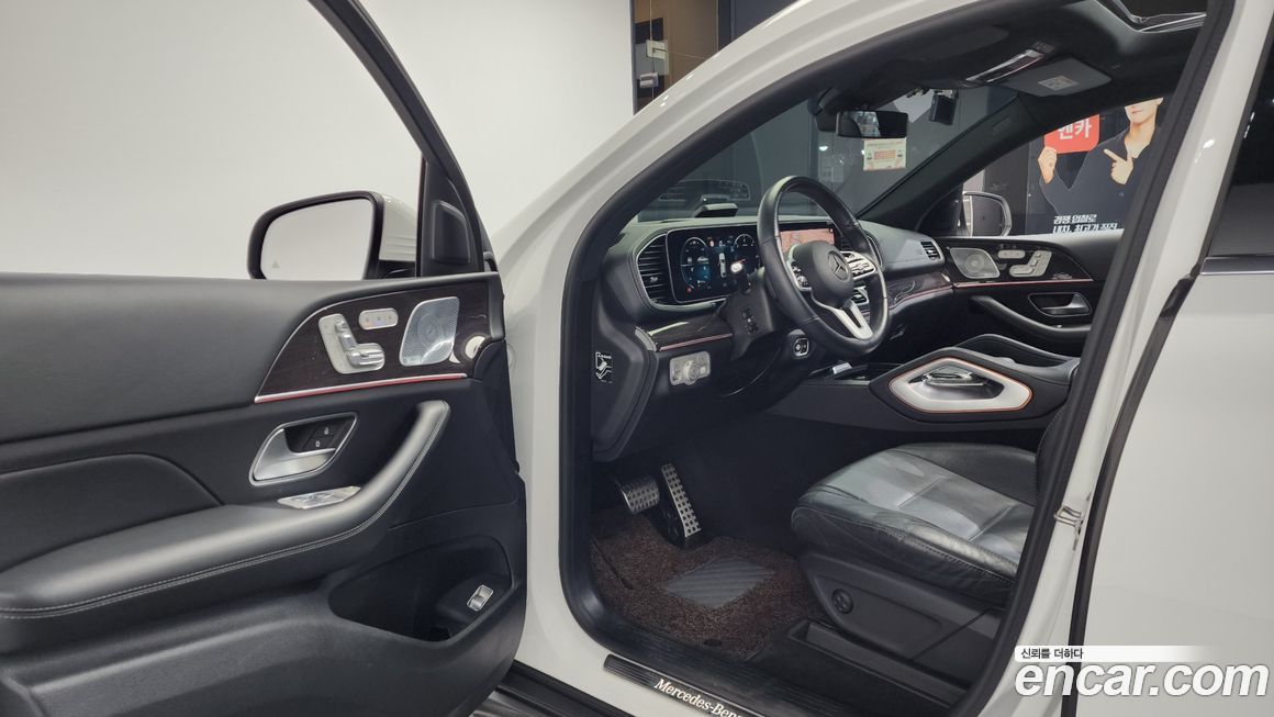 Mercedes-Benz GLE-Class 2020