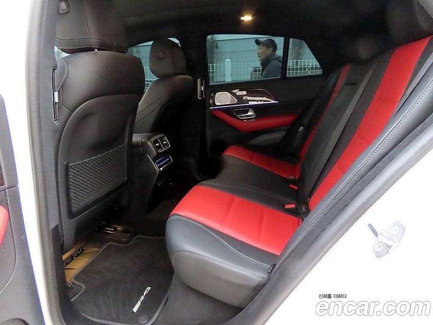 Mercedes-Benz GLE-Class 2021