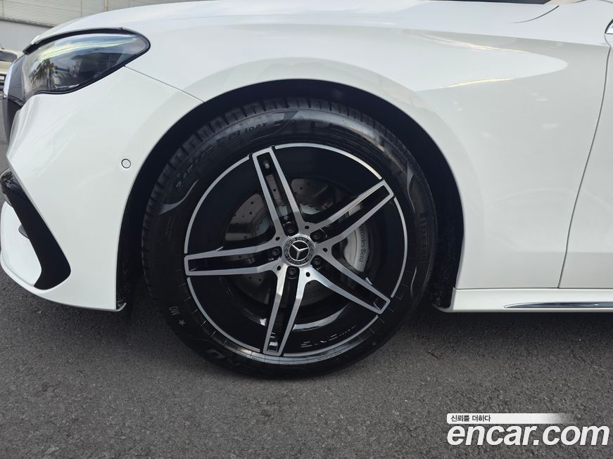 Mercedes-Benz E-Class 2026