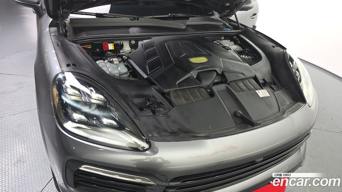 Porsche Cayenne 2020