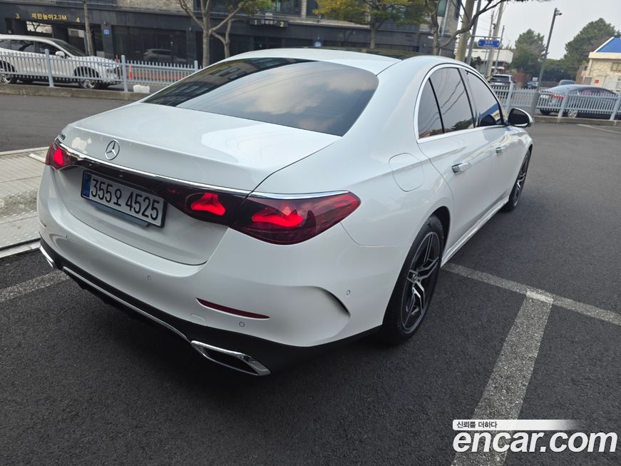 Mercedes-Benz E-Class 2026