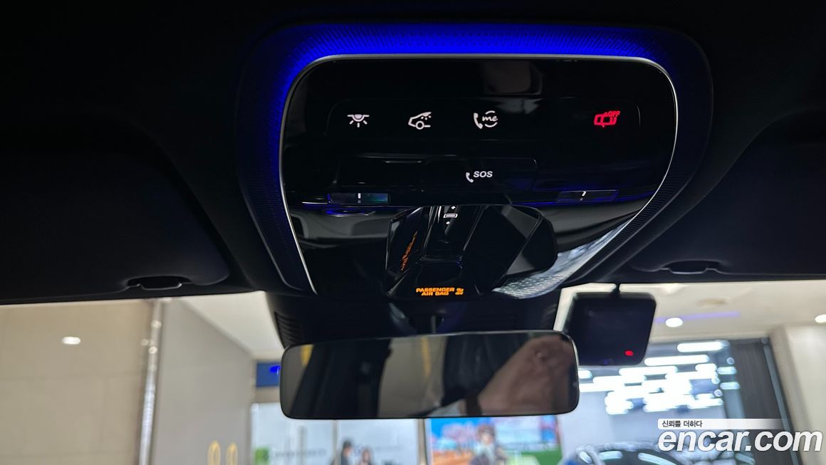 Mercedes-Benz GLC-Class 2025