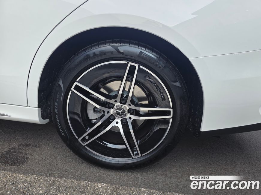 Mercedes-Benz E-Class 2026