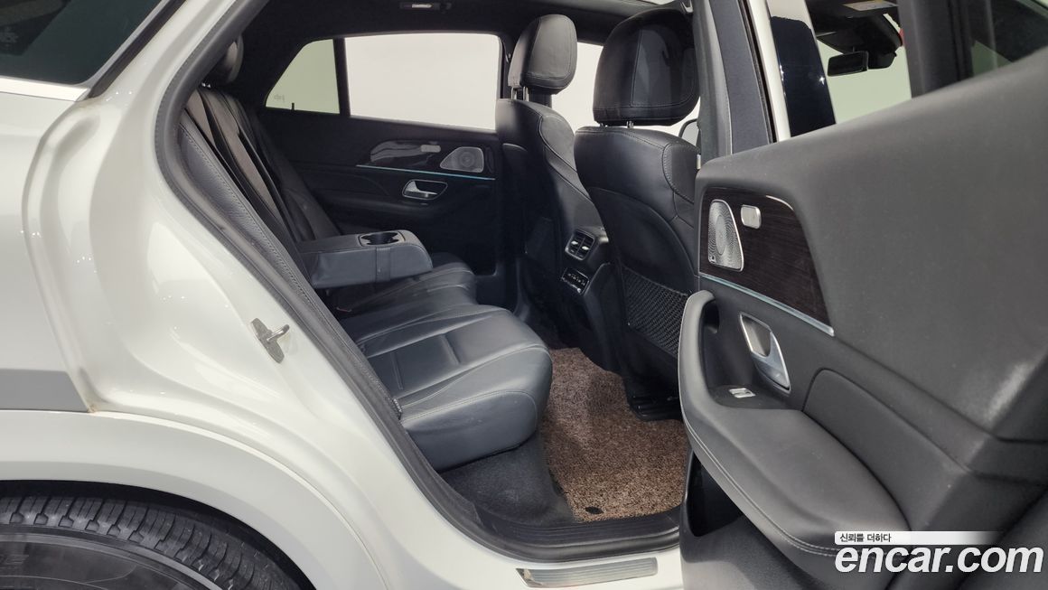 Mercedes-Benz GLE-Class 2020