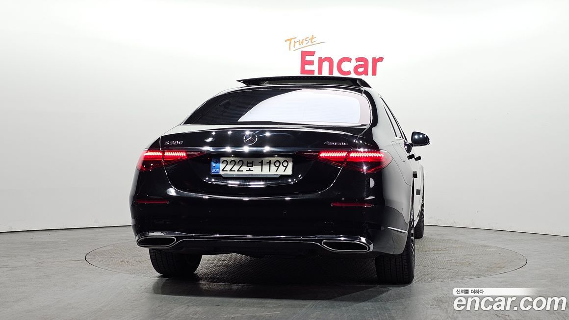 Mercedes-Benz S-Class 2022