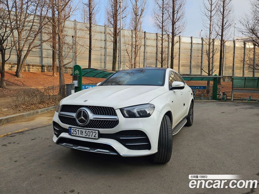 Mercedes-Benz GLE-Class 2021