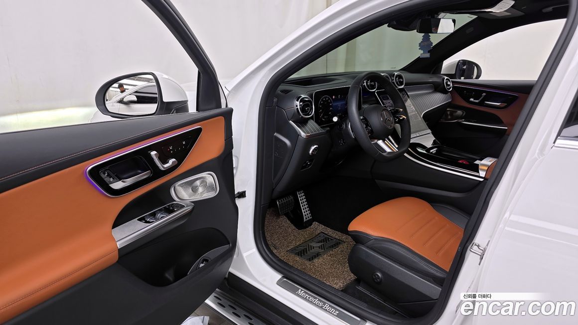 Mercedes-Benz GLC-Class 2024