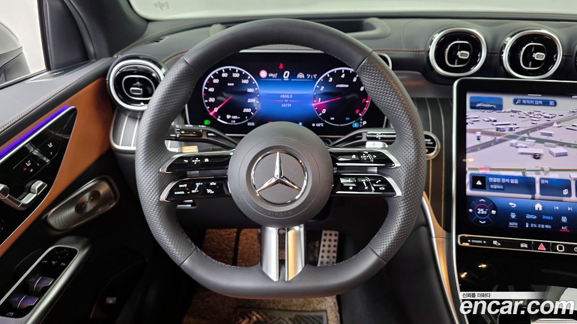 Mercedes-Benz GLC-Class 2024