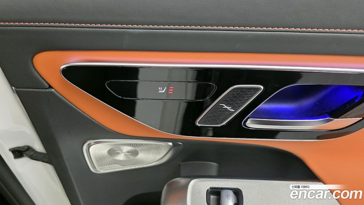 Mercedes-Benz GLC-Class 2024