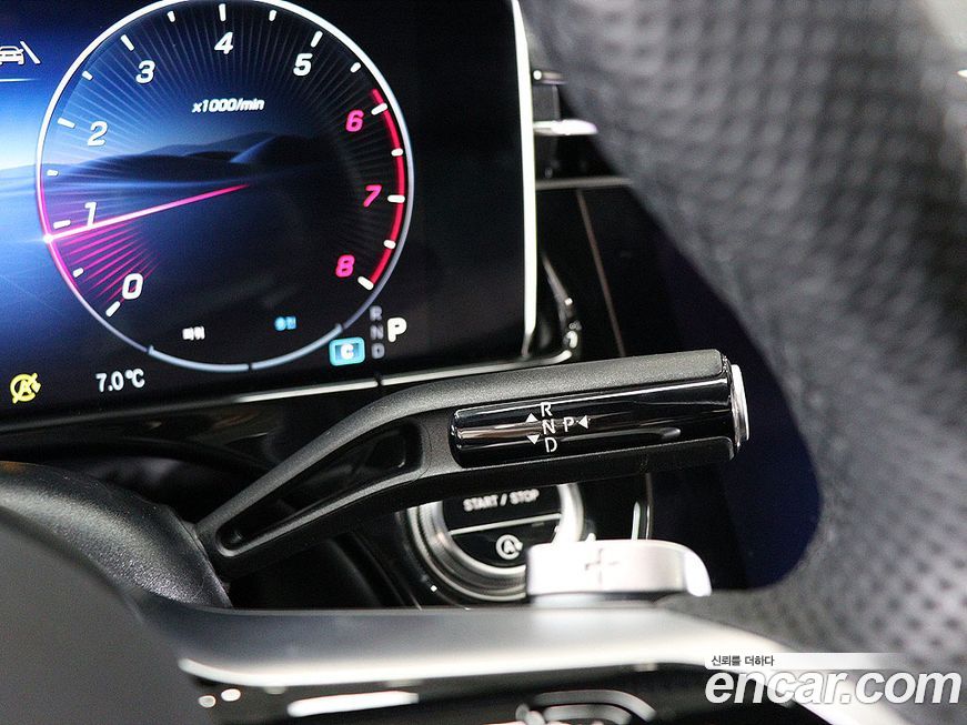 Mercedes-Benz E-Class 2025