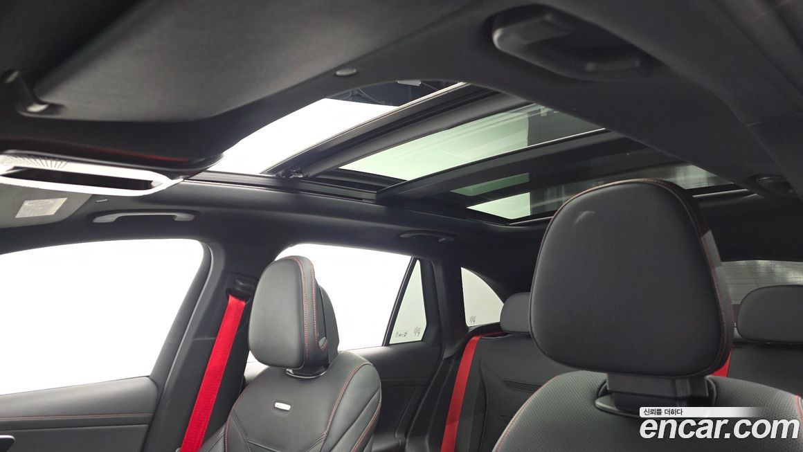 Mercedes-Benz GLC-Class 2025