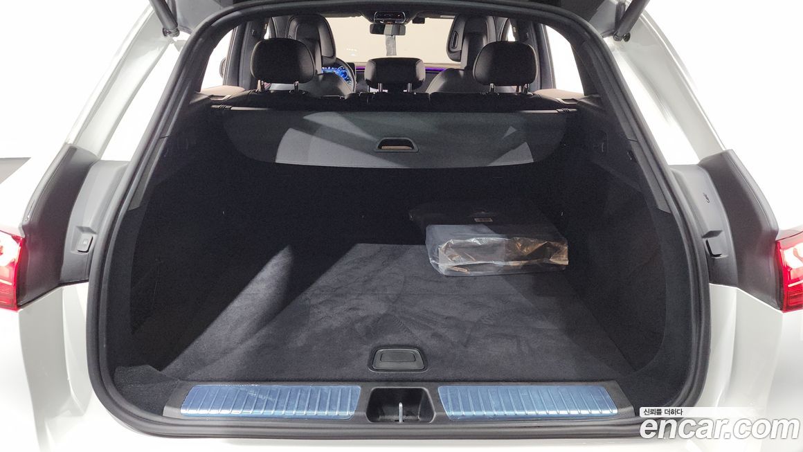 Mercedes-Benz EQE 2023