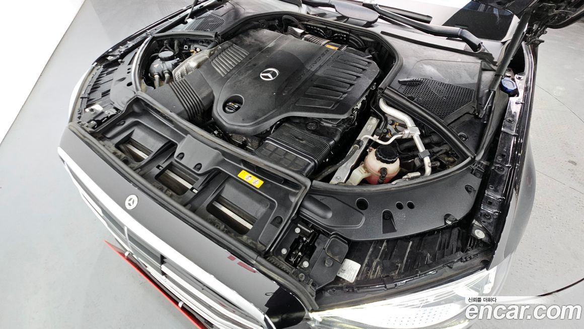 Mercedes-Benz S-Class 2022