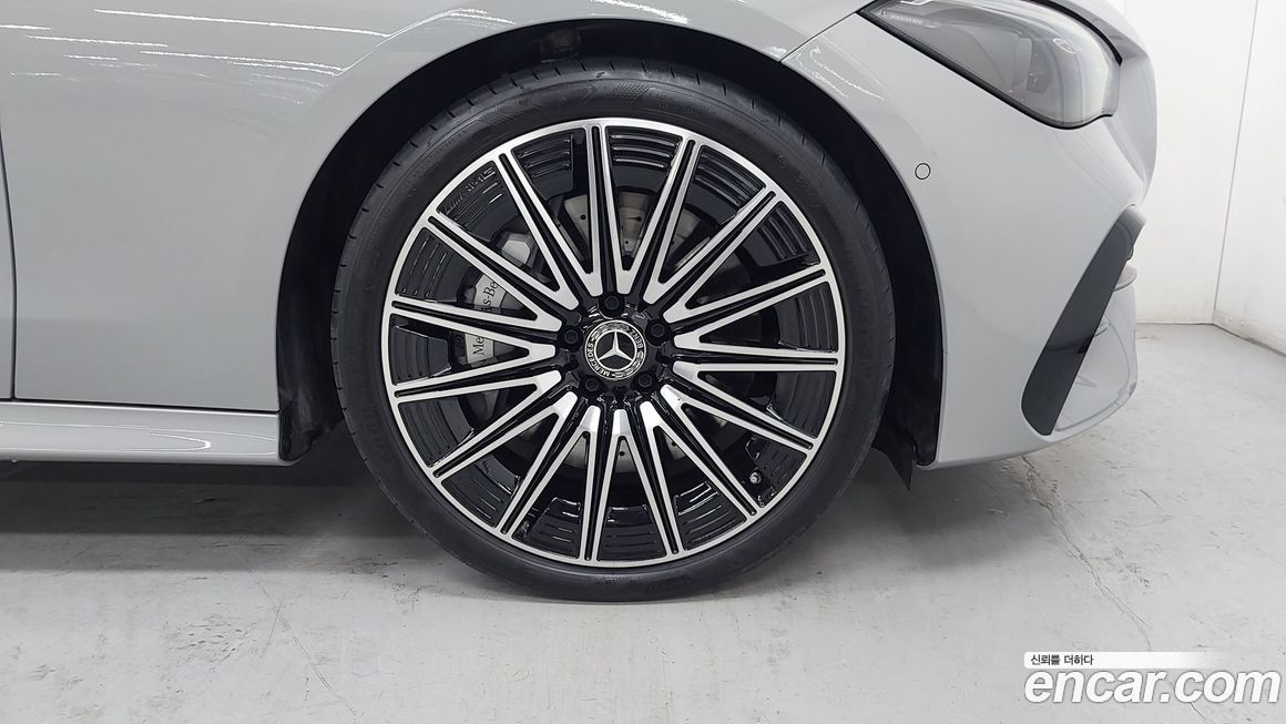 Mercedes-Benz CLE-Class 2025