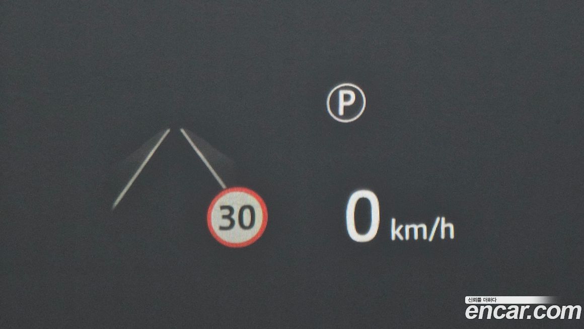 Land Rover Defender 2023