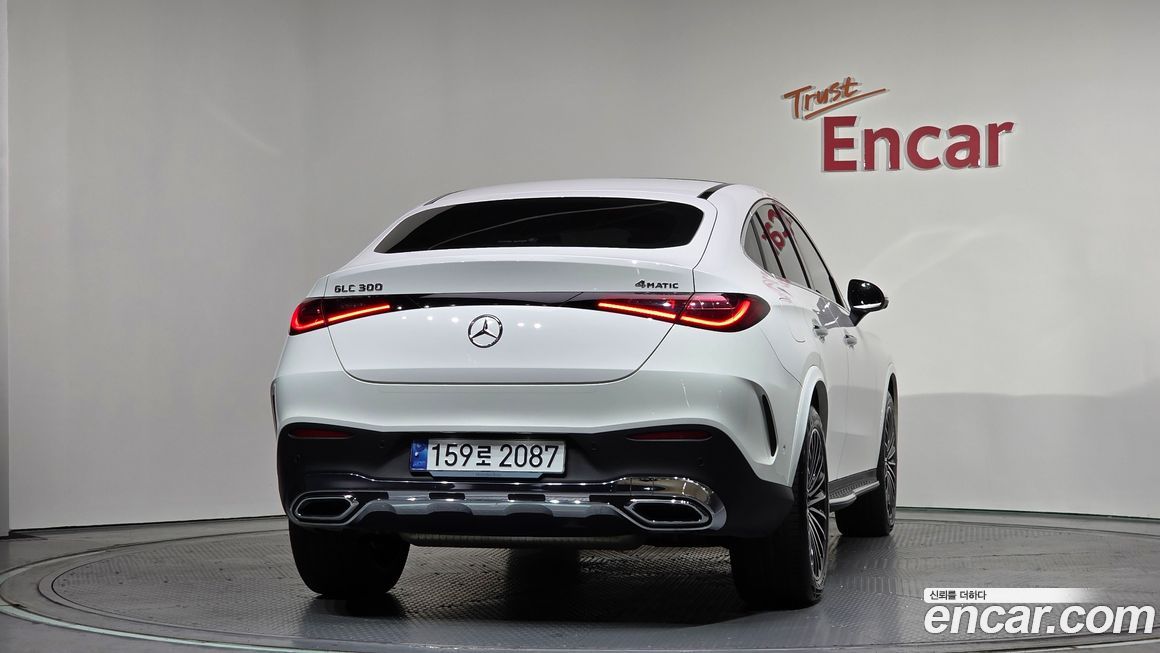 Mercedes-Benz GLC-Class 2024