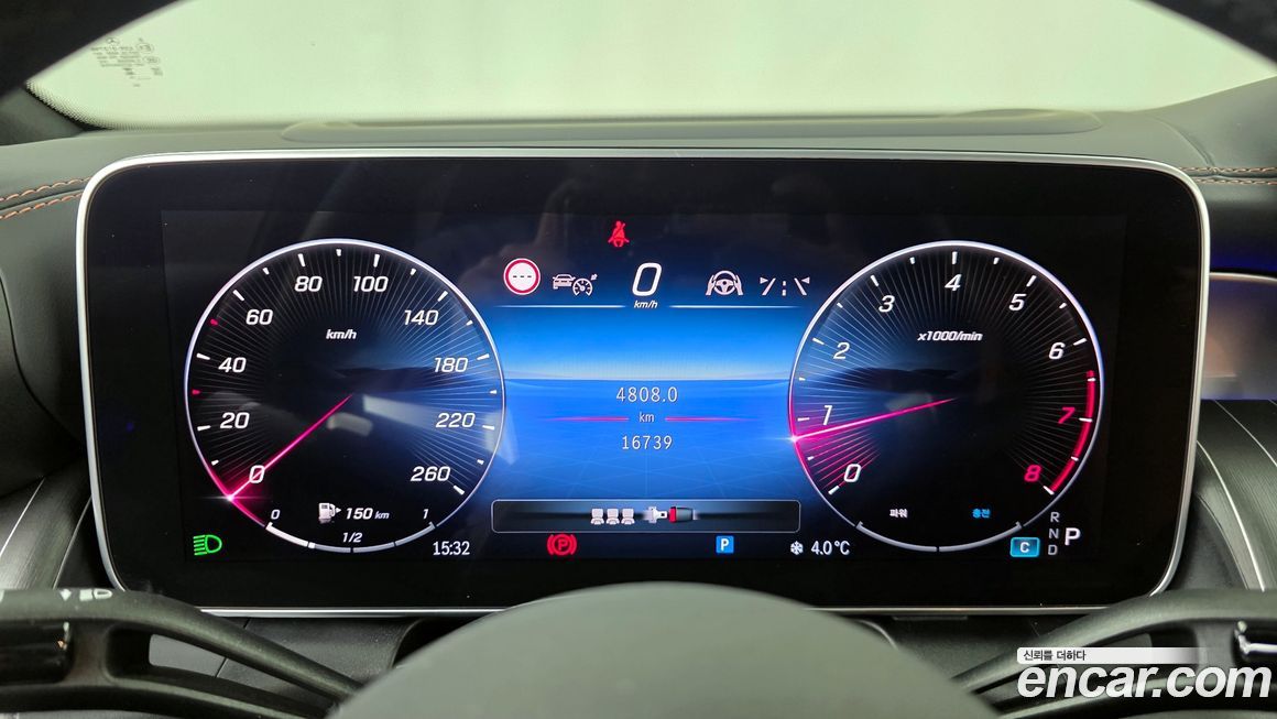 Mercedes-Benz GLC-Class 2024