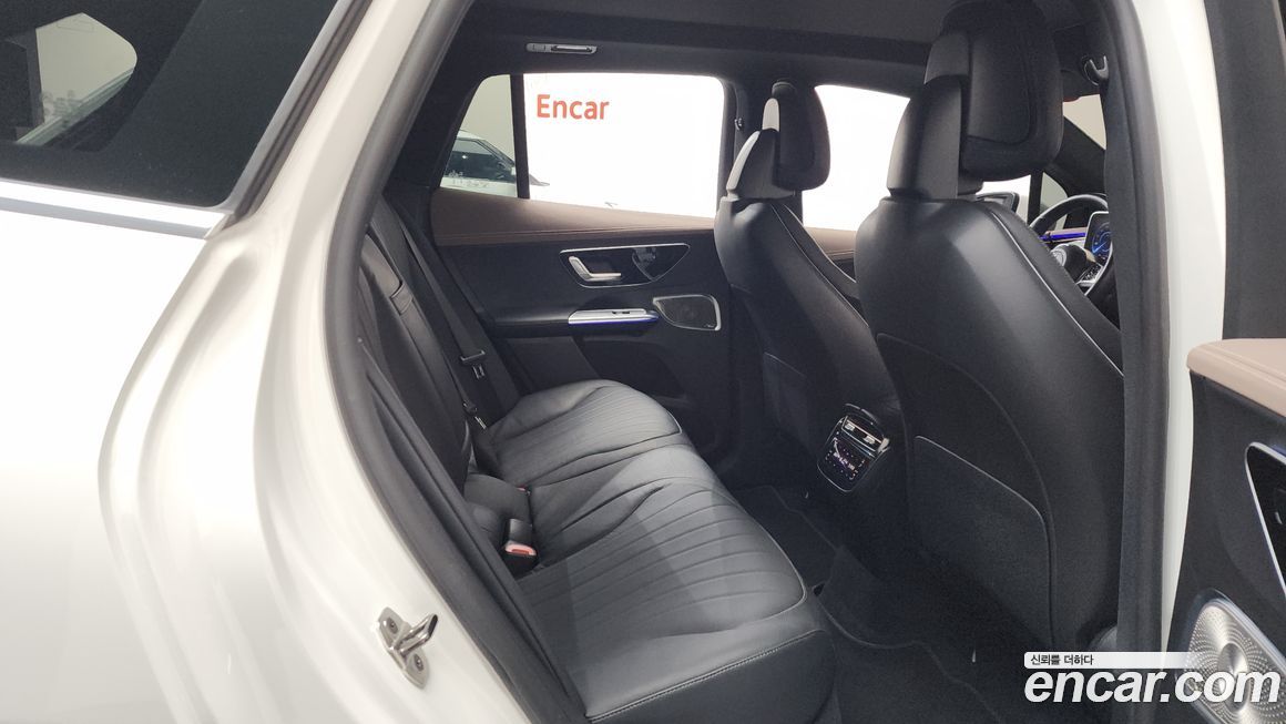 Mercedes-Benz EQE 2023