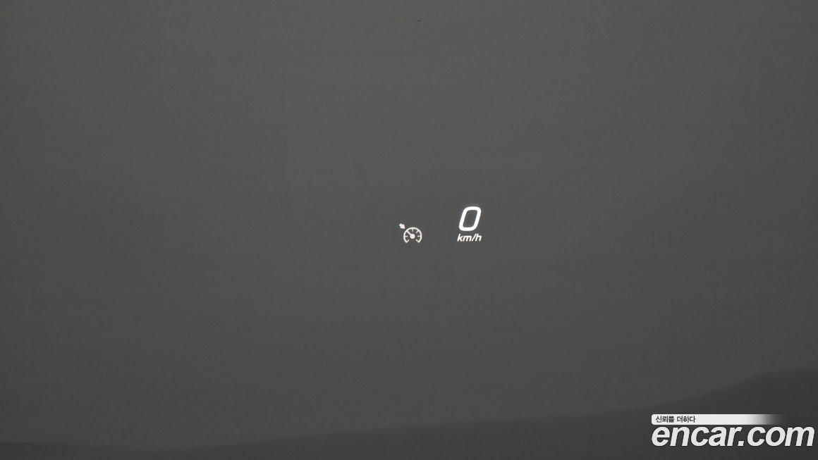 Mercedes-Benz GLC-Class 2025