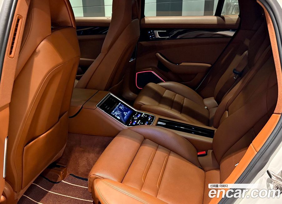 Porsche Panamera 2020