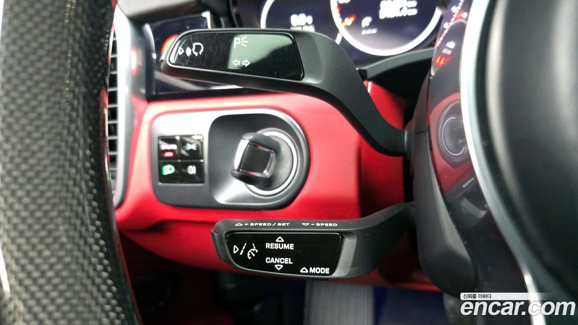 Porsche Cayenne 2021