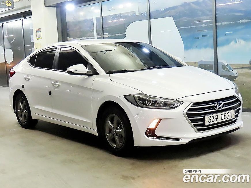 Hyundai AVANTE 2016