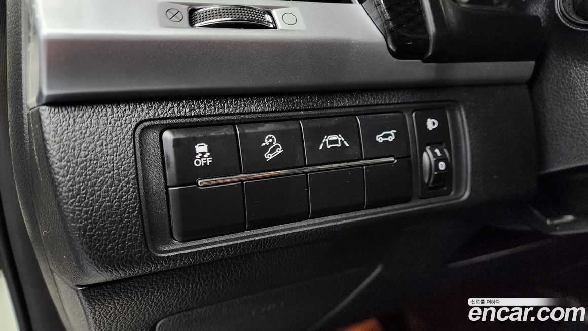 KG_Mobility_Ssangyong Rexton 2023