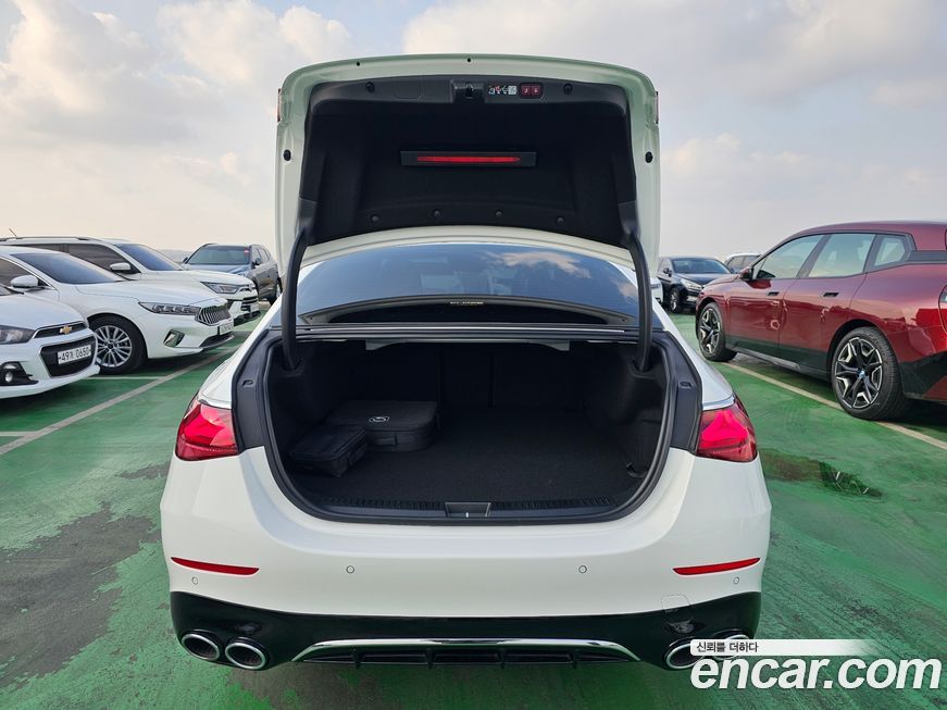 Mercedes-Benz E-Class 2026