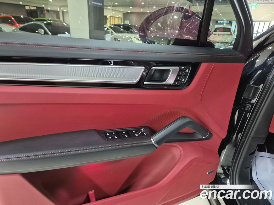 Porsche Cayenne 2023