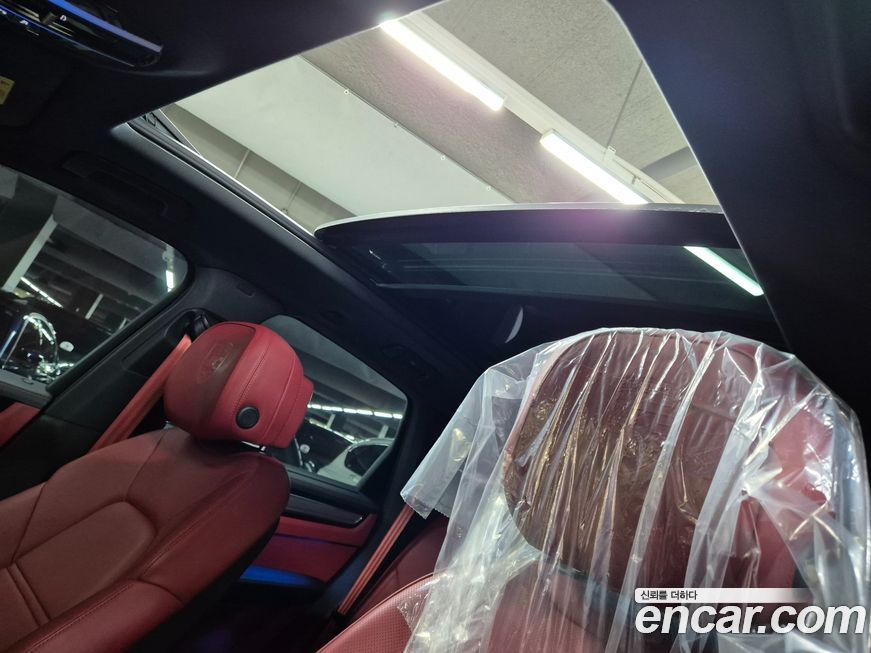 Porsche Cayenne 2023