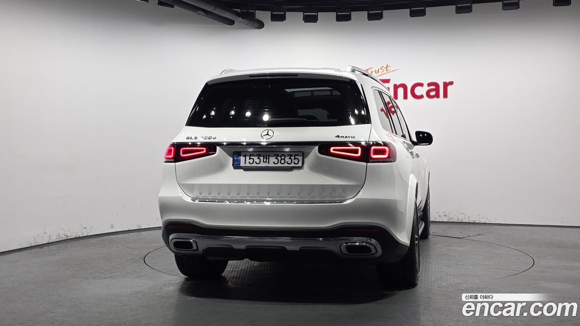 Mercedes-Benz GLS-Class 2022