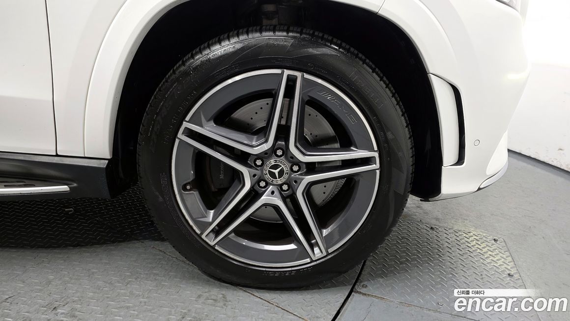 Mercedes-Benz GLS-Class 2022