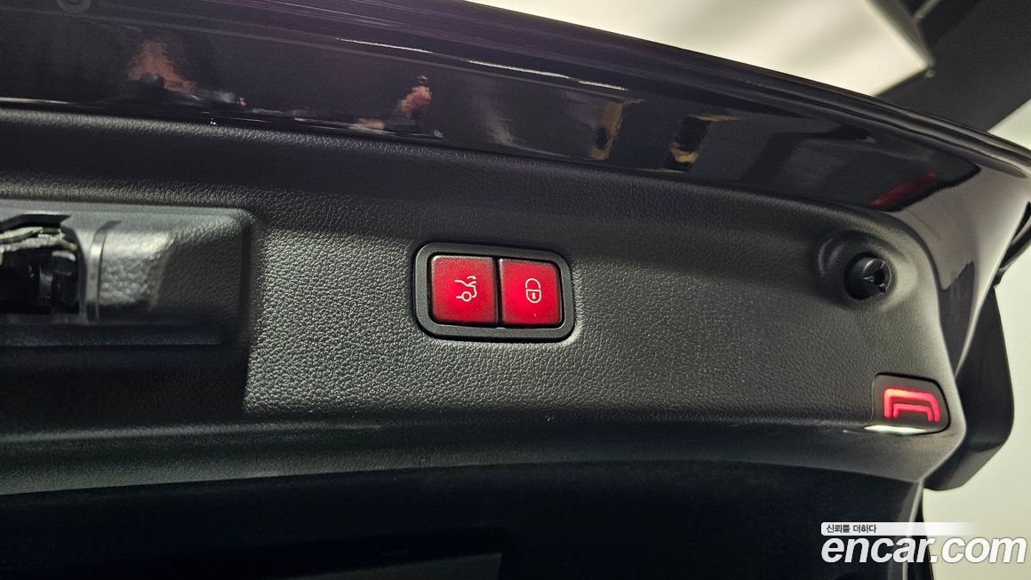 Mercedes-Benz S-Class 2023