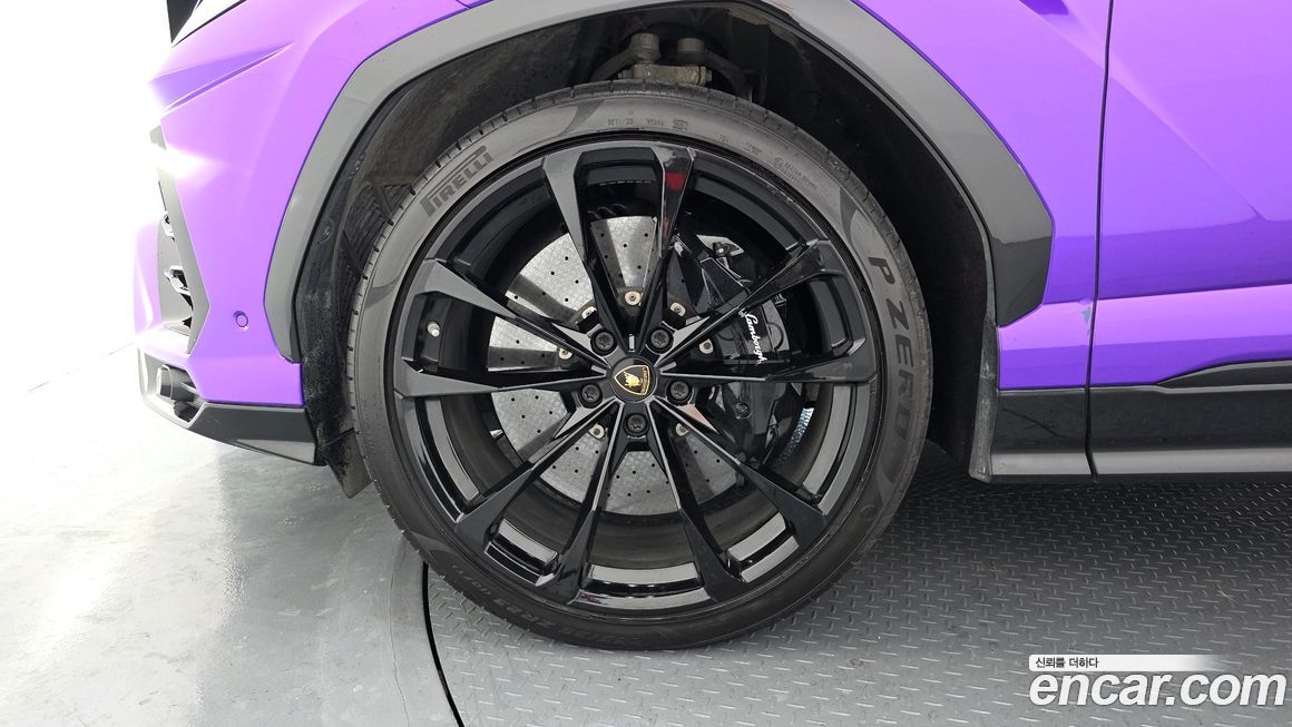 Lamborghini Urus 2019