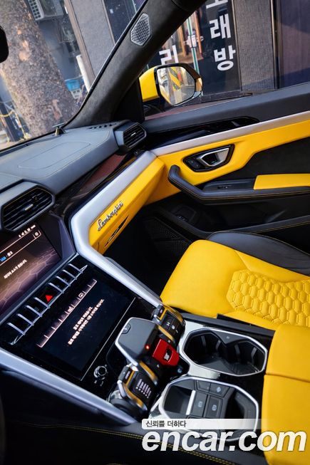 Lamborghini Urus 2019