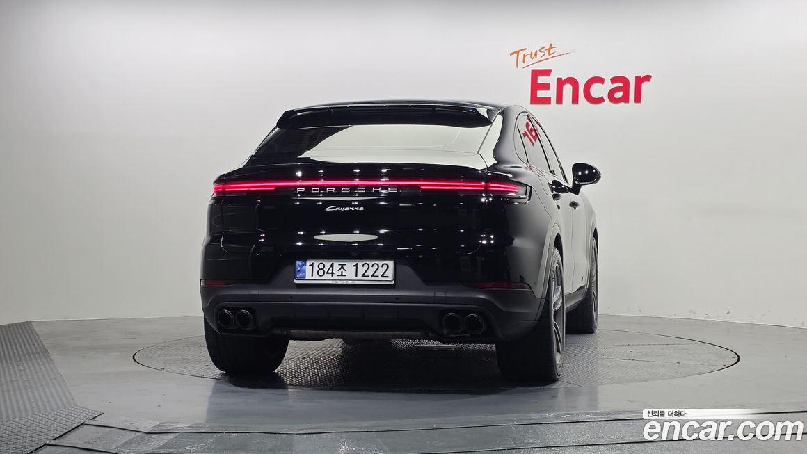 Porsche Cayenne 2024