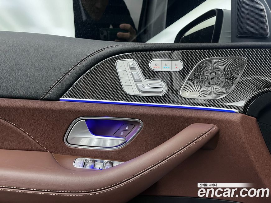 Mercedes-Benz GLE-Class 2025