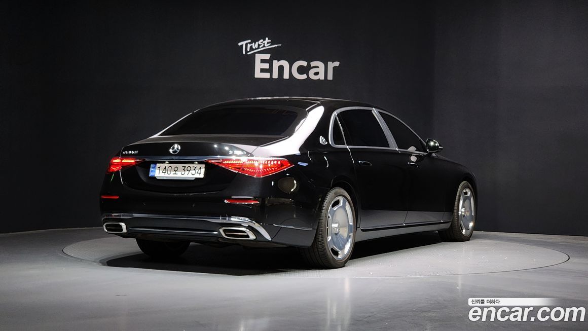 Mercedes-Benz S-Class 2022
