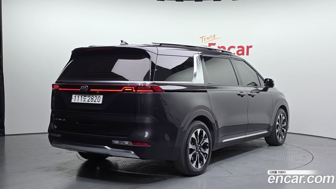 Kia Canival 2021