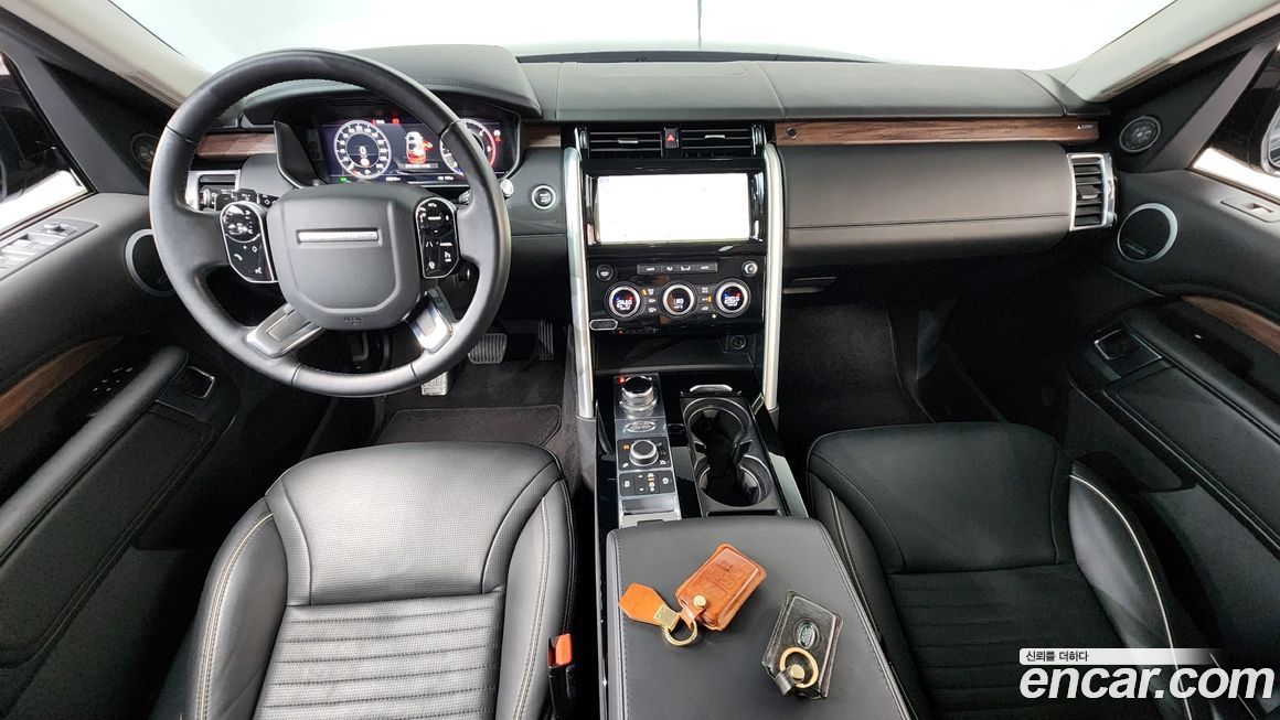 Land Rover Discovery 2020