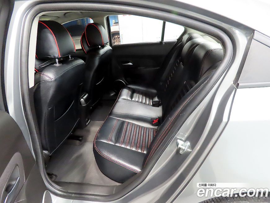 ChevroletGMDaewoo Cruze 2012