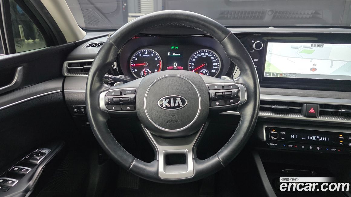 Kia K5 2021
