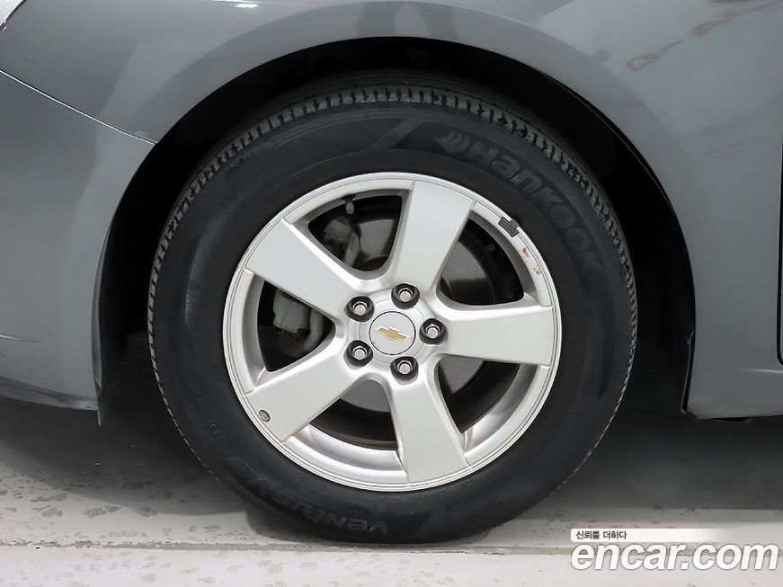 ChevroletGMDaewoo Cruze 2012