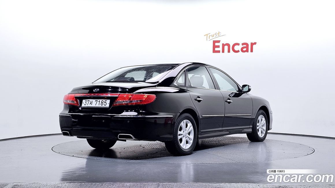 Hyundai Grandeur 2010