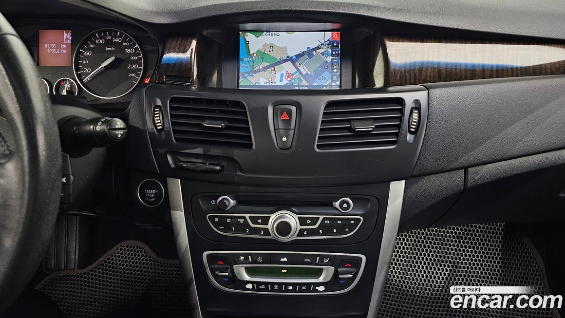 Renault-KoreaSamsung SM5  2011