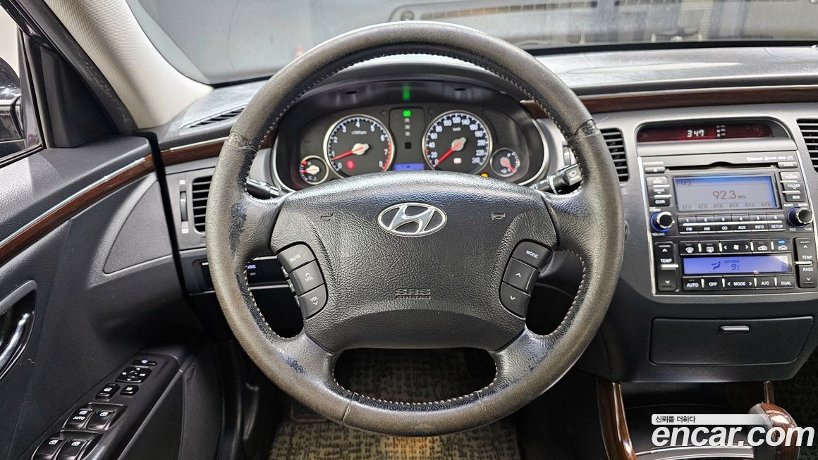 Hyundai Grandeur 2010