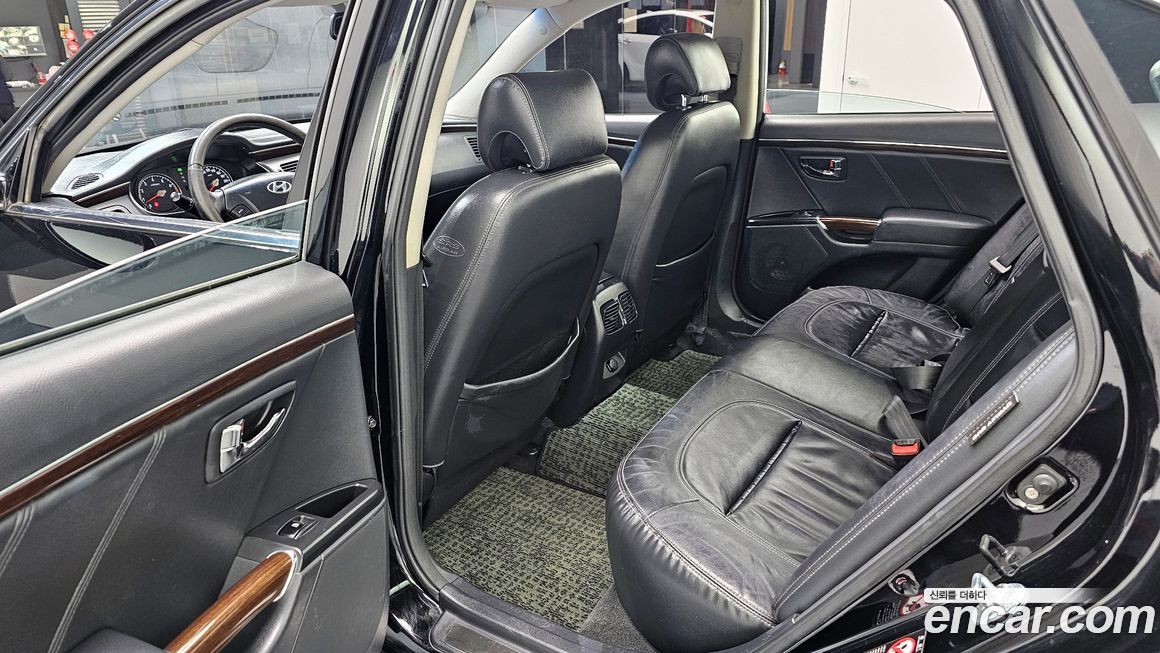 Hyundai Grandeur 2010