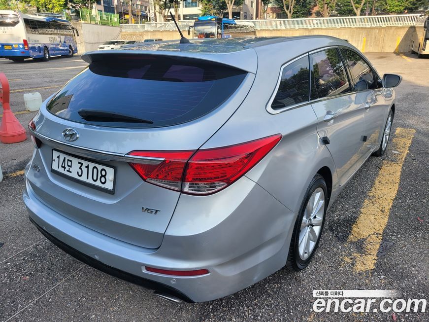 Hyundai i40 2012