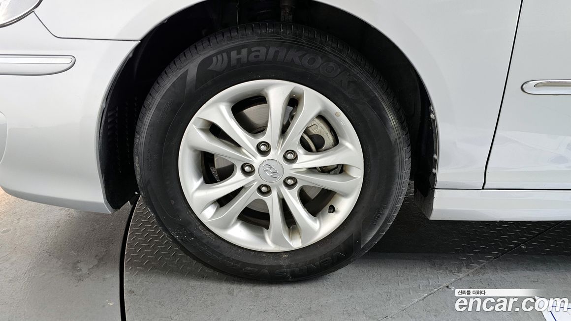 Hyundai Grandeur 2010